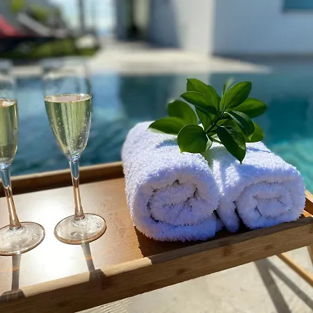 Villa Lucia With Private Heated Pool, First Beachline San Agustín